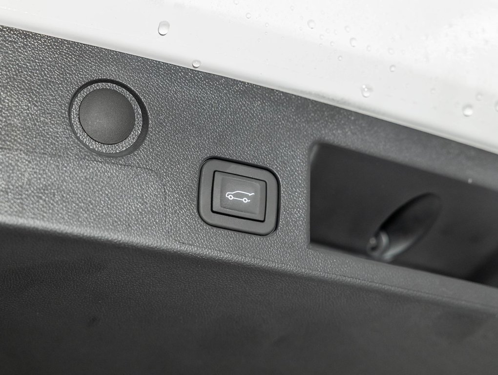 2026 GMC Terrain in St-Jérôme, Quebec - 32 - w1024h768px