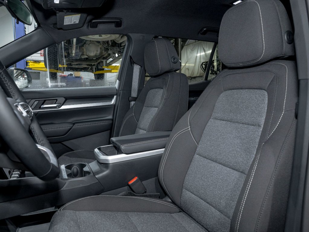 2026 GMC Terrain in St-Jérôme, Quebec - 11 - w1024h768px