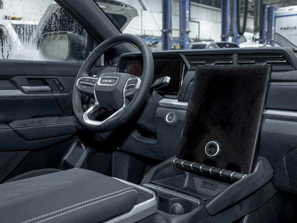 2026 GMC Terrain in St-Jérôme, Quebec - 27 - w1024h768px