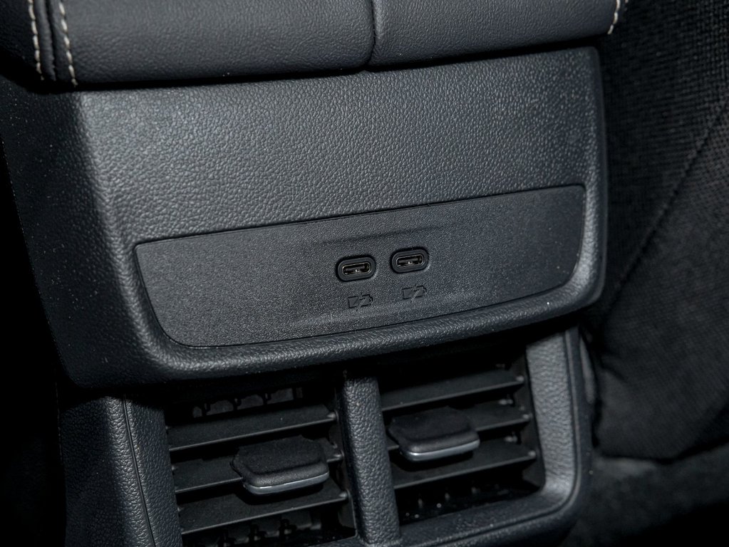 2026 GMC Terrain in St-Jérôme, Quebec - 29 - w1024h768px