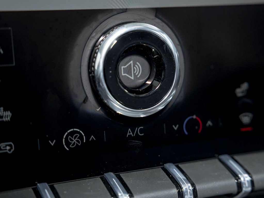 2026 GMC Terrain in St-Jérôme, Quebec - 23 - w1024h768px