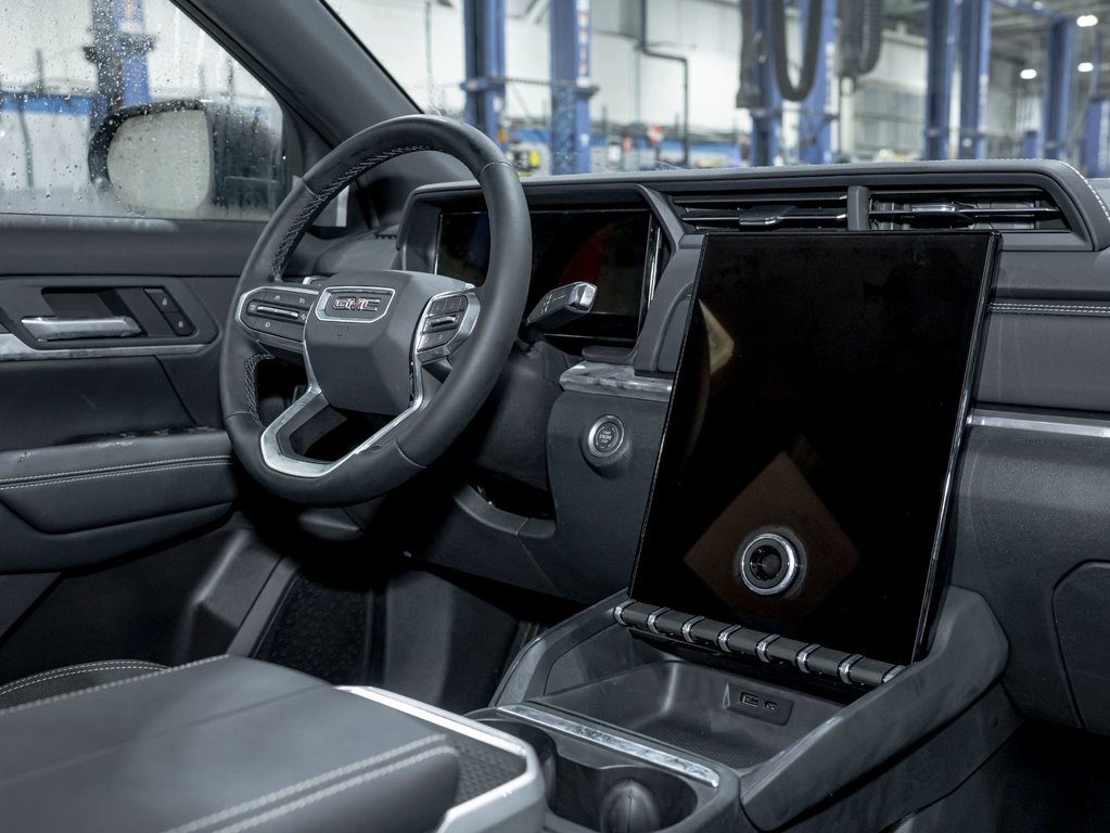 2026 GMC Terrain in St-Jérôme, Quebec - 27 - w1024h768px