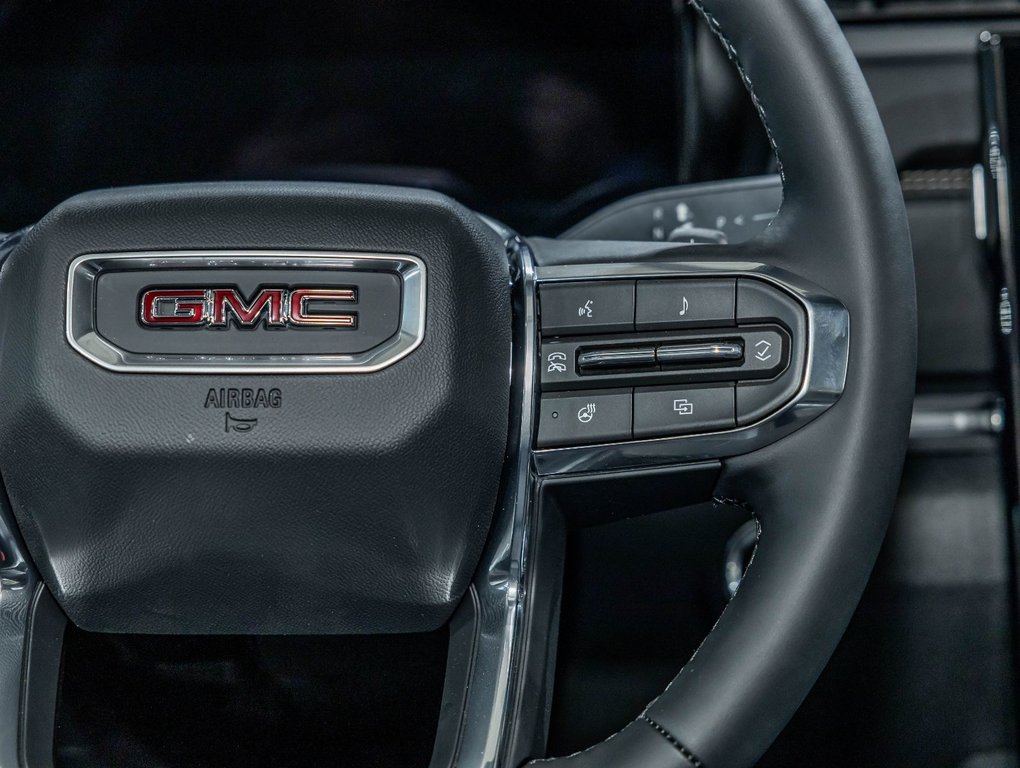 2026 GMC Terrain in St-Jérôme, Quebec - 16 - w1024h768px