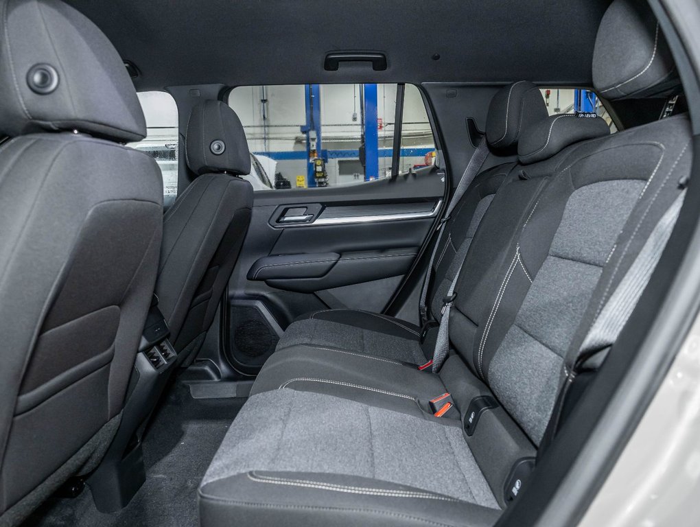 2026 GMC Terrain in St-Jérôme, Quebec - 25 - w1024h768px