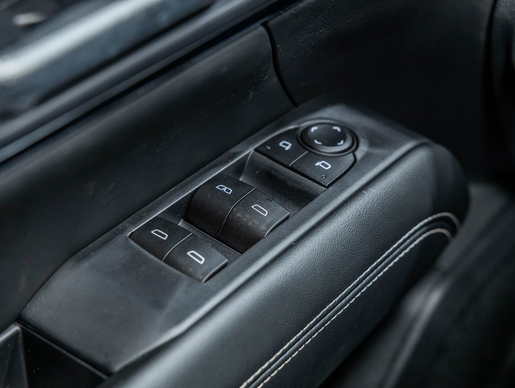 2026 GMC Terrain in St-Jérôme, Quebec - 23 - w1024h768px