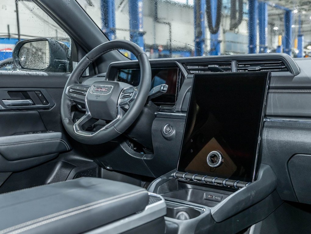 2026 GMC Terrain in St-Jérôme, Quebec - 24 - w1024h768px
