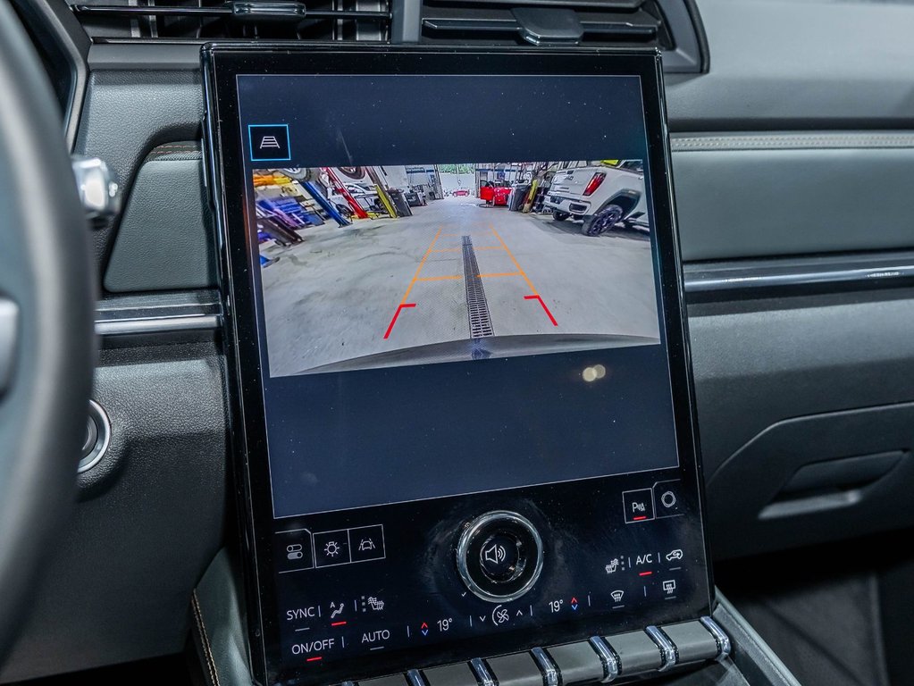 2026 GMC Terrain in St-Jérôme, Quebec - 18 - w1024h768px