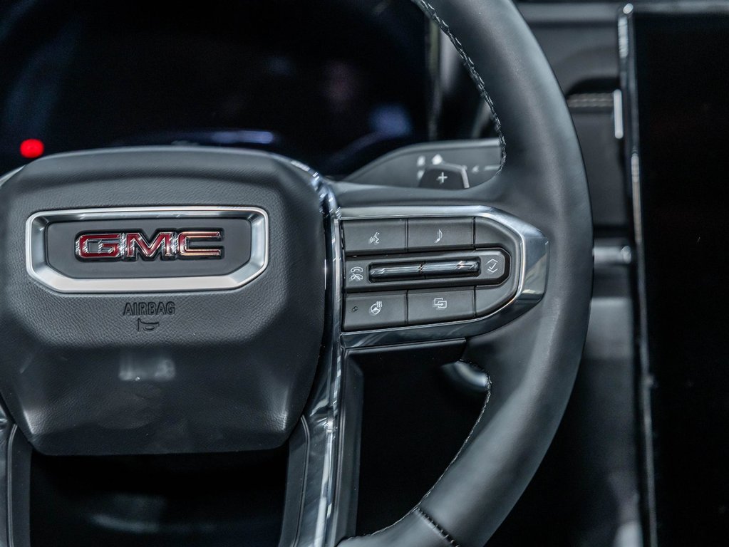 2027 GMC Terrain in St-Jérôme, Quebec - 15 - w1024h768px