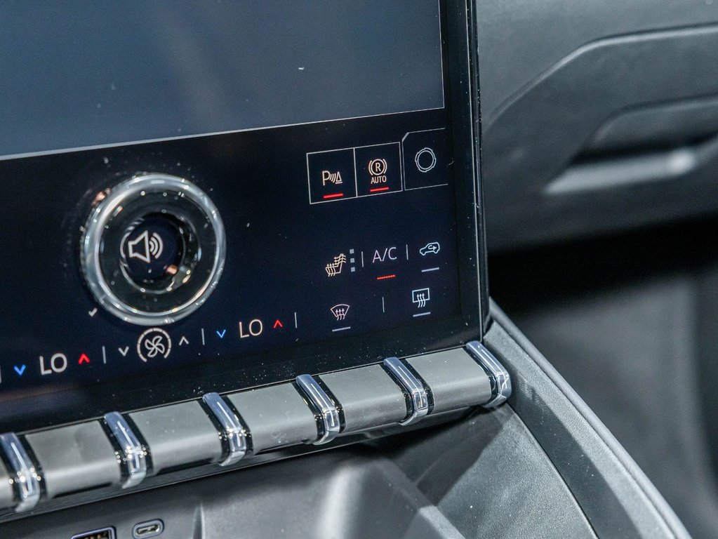 2027 GMC Terrain in St-Jérôme, Quebec - 17 - w1024h768px