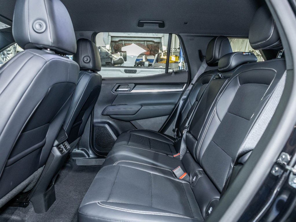 2027 GMC Terrain in St-Jérôme, Quebec - 27 - w1024h768px