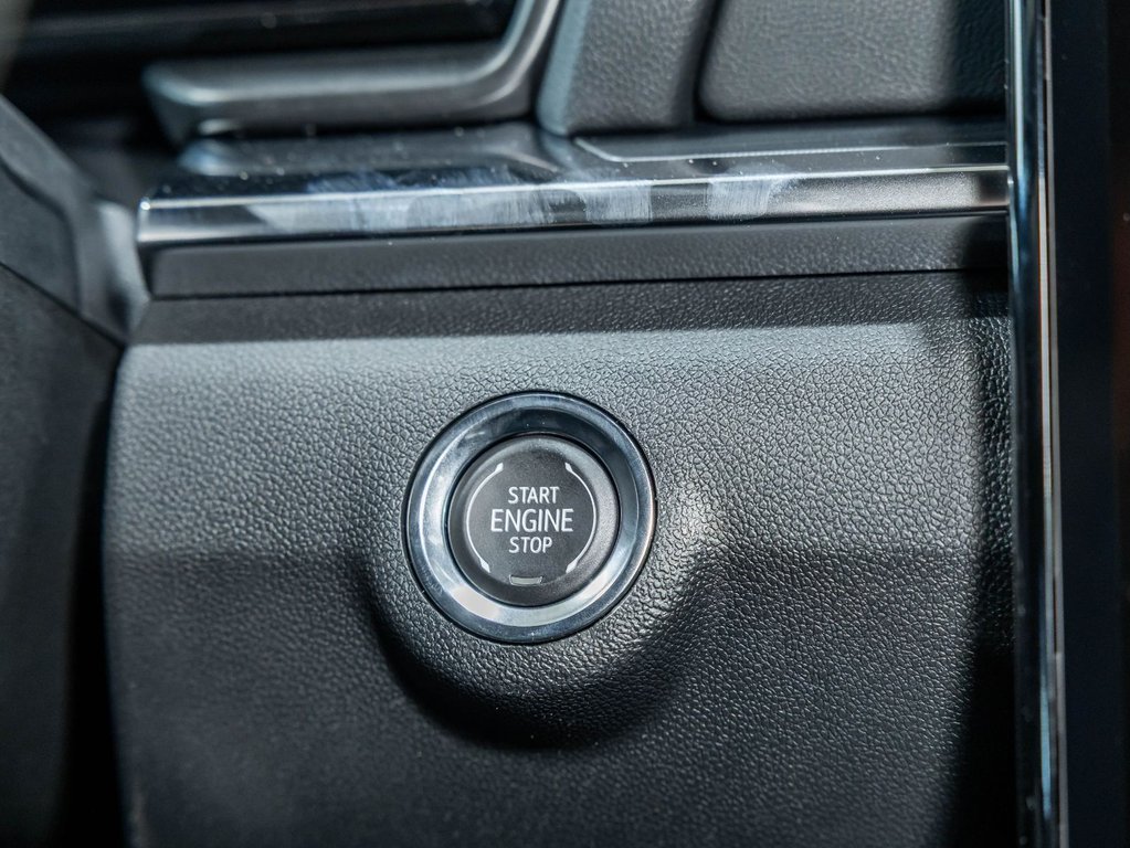 2027 GMC Terrain in St-Jérôme, Quebec - 23 - w1024h768px