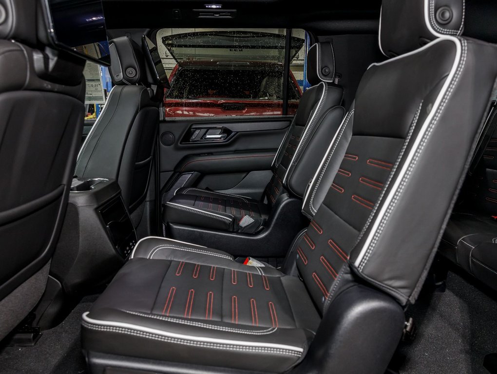 2025 GMC Yukon XL in St-Jérôme, Quebec - 34 - w1024h768px