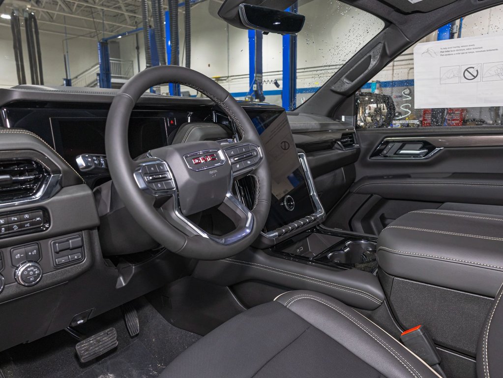2025 GMC Yukon XL in St-Jérôme, Quebec - 13 - w1024h768px