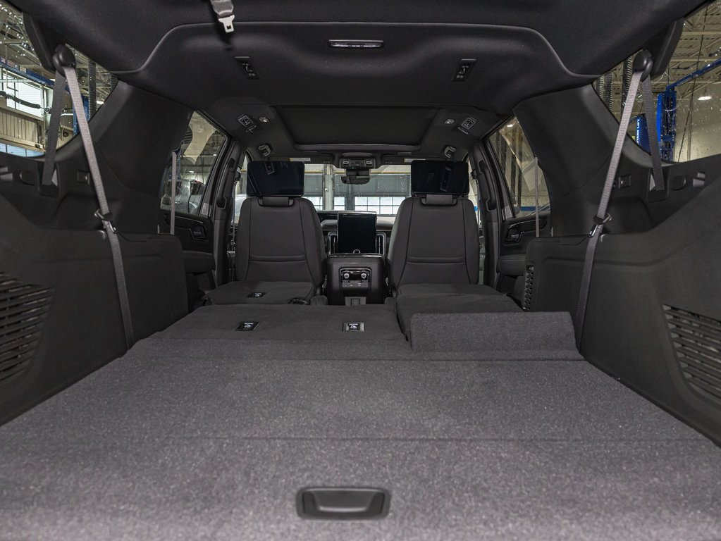 2025 GMC Yukon XL in St-Jérôme, Quebec - 37 - w1024h768px