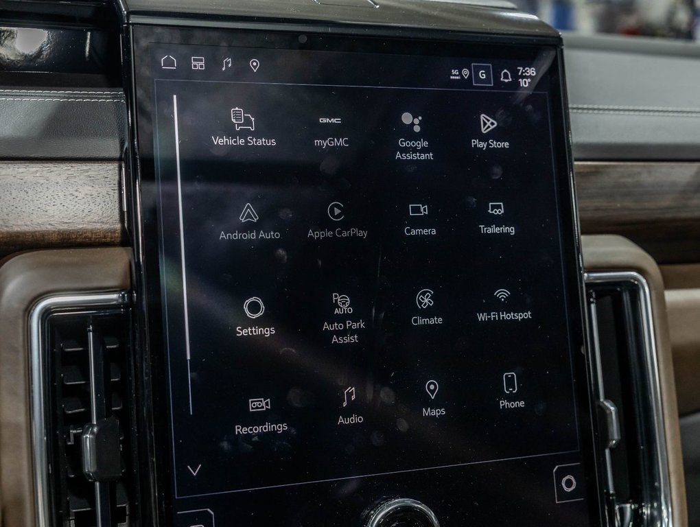 2026 GMC Yukon XL in St-Jérôme, Quebec - 20 - w1024h768px