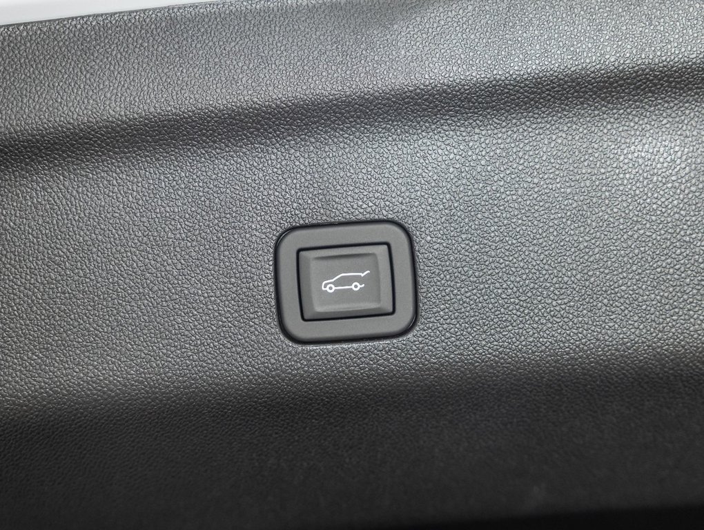 2026 GMC Yukon XL in St-Jérôme, Quebec - 41 - w1024h768px