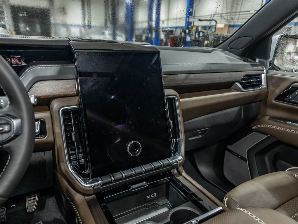 2026 GMC Yukon XL in St-Jérôme, Quebec - 23 - w1024h768px