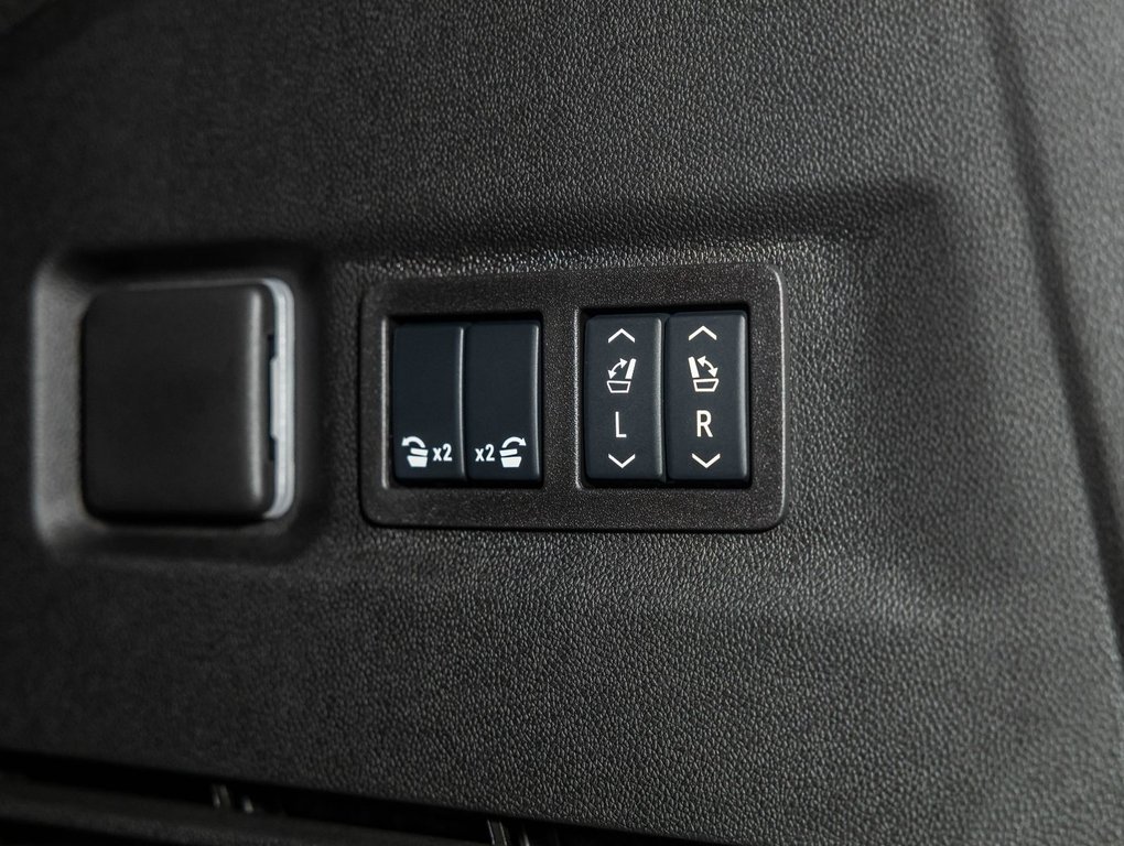 2026 GMC Yukon XL in St-Jérôme, Quebec - 37 - w1024h768px