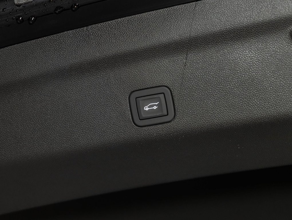 2026 GMC Yukon XL in St-Jérôme, Quebec - 38 - w1024h768px