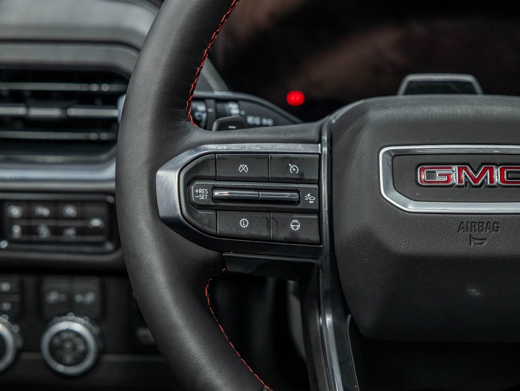 2026 GMC Yukon XL in St-Jérôme, Quebec - 17 - w1024h768px