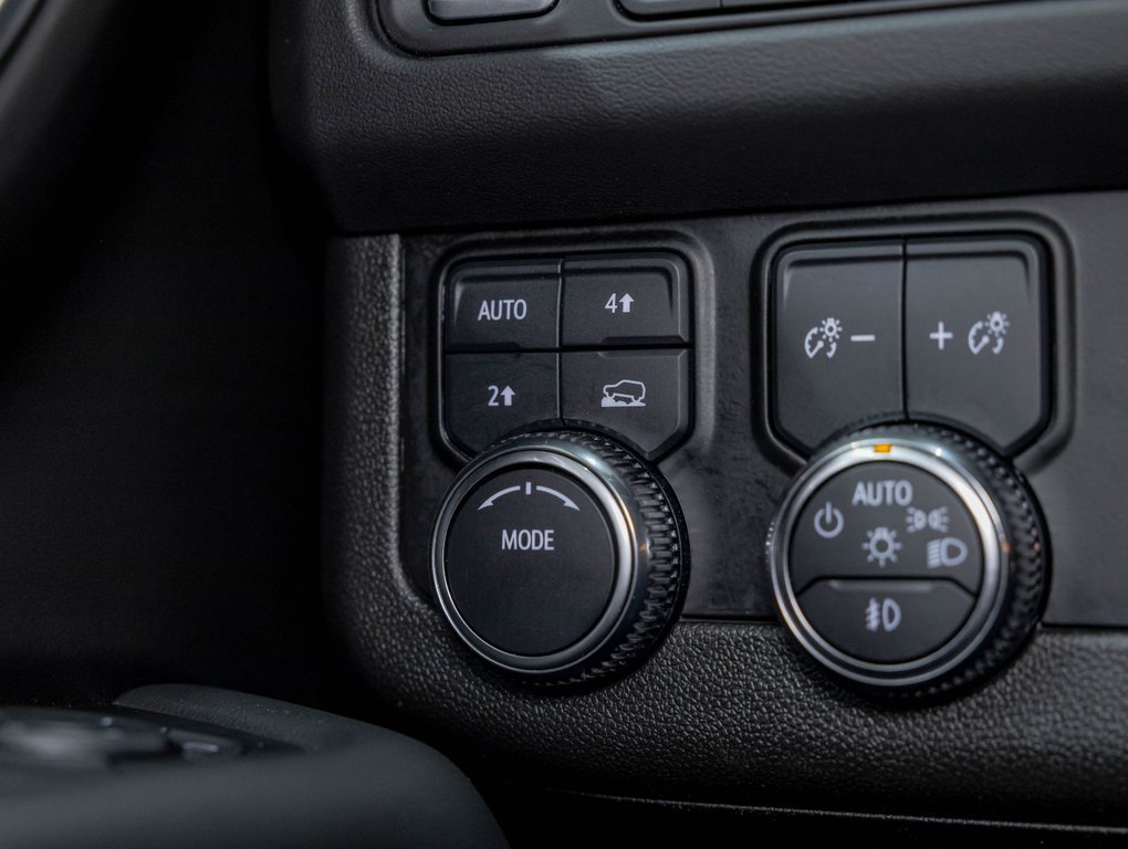 2024 GMC Yukon in St-Jérôme, Quebec - 22 - w1024h768px