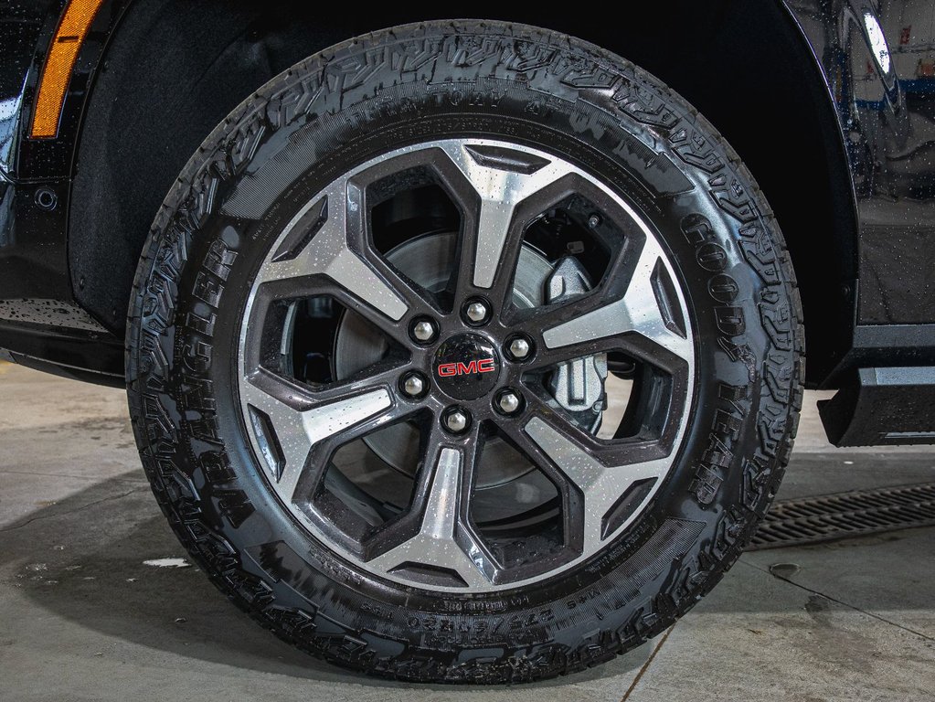 2025 GMC Yukon in St-Jérôme, Quebec - 38 - w1024h768px