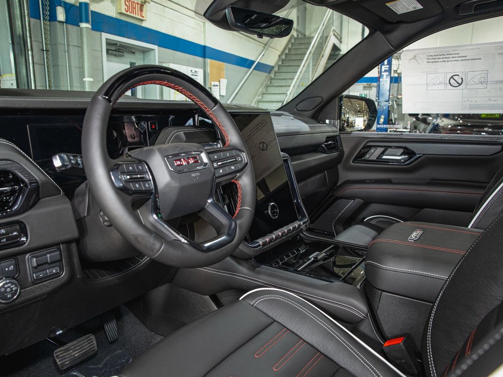 2025 GMC Yukon in St-Jérôme, Quebec - 15 - w1024h768px