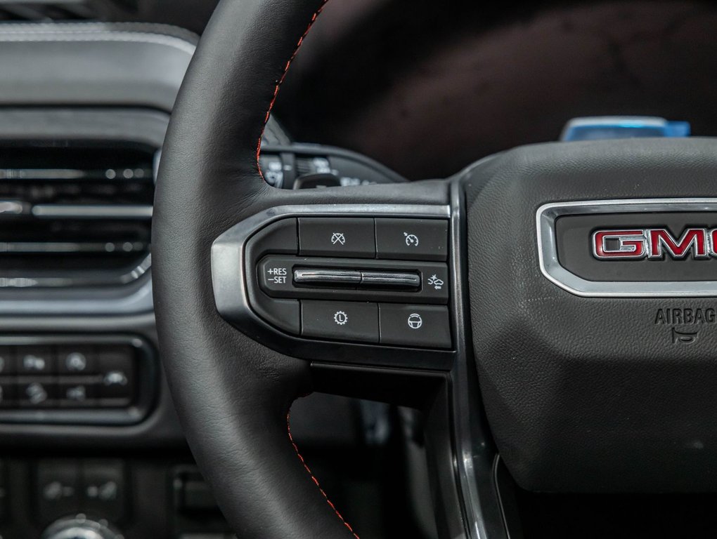 2026 GMC Yukon in St-Jérôme, Quebec - 17 - w1024h768px