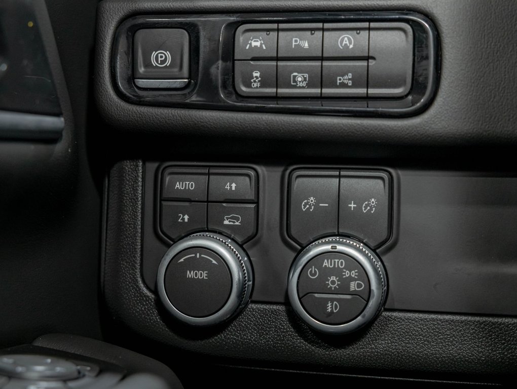 2026 GMC Yukon in St-Jérôme, Quebec - 23 - w1024h768px