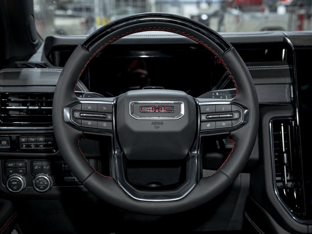 2026 GMC Yukon in St-Jérôme, Quebec - 15 - w1024h768px