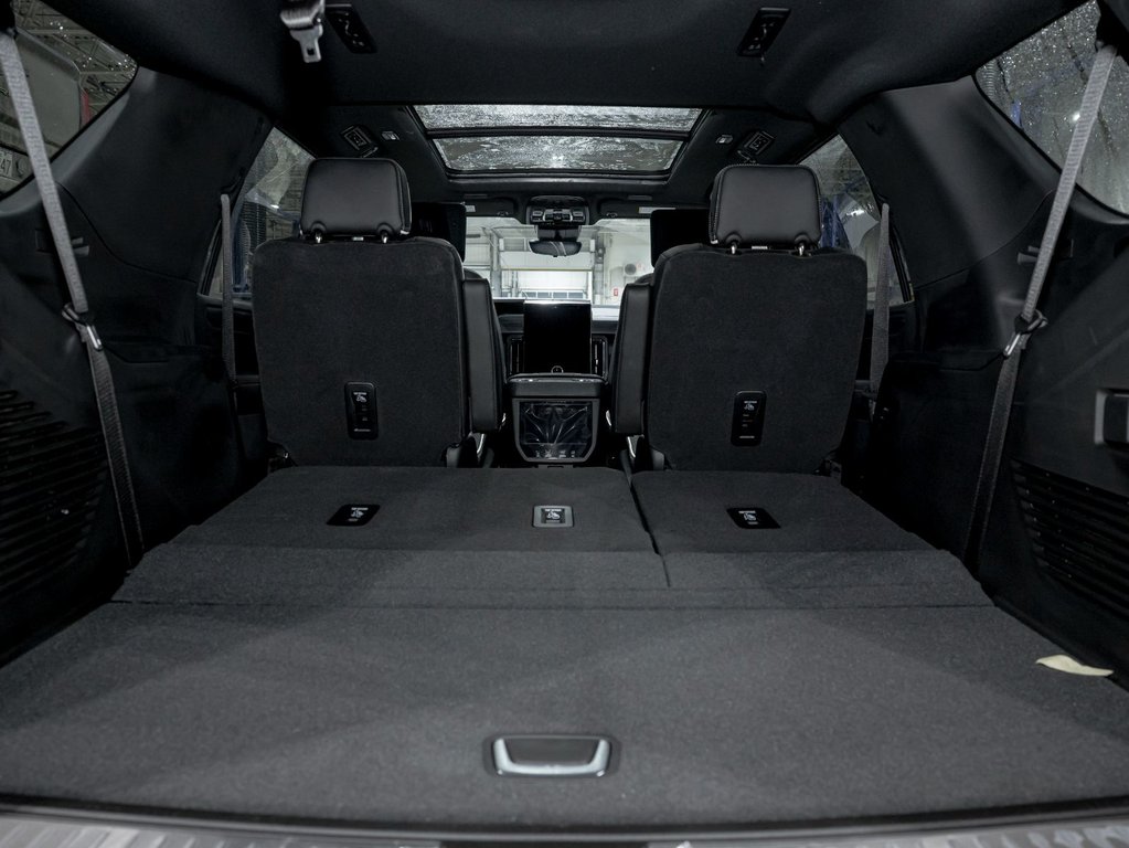 2026 GMC Yukon in St-Jérôme, Quebec - 38 - w1024h768px