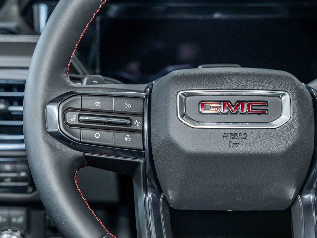 2026 GMC Yukon in St-Jérôme, Quebec - 16 - w1024h768px