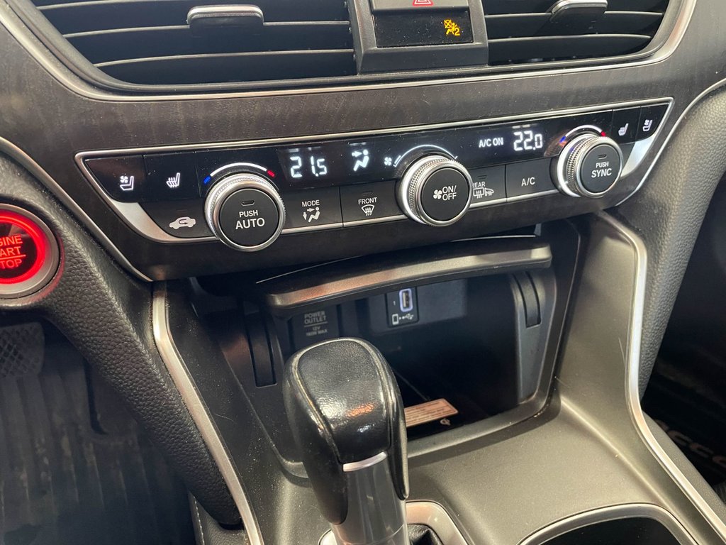 2020 Honda Accord in St-Jérôme, Quebec - 14 - w1024h768px