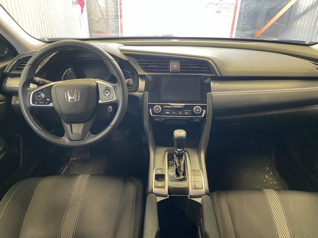 Honda Civic  2018 à St-Jérôme, Québec - 10 - w1024h768px