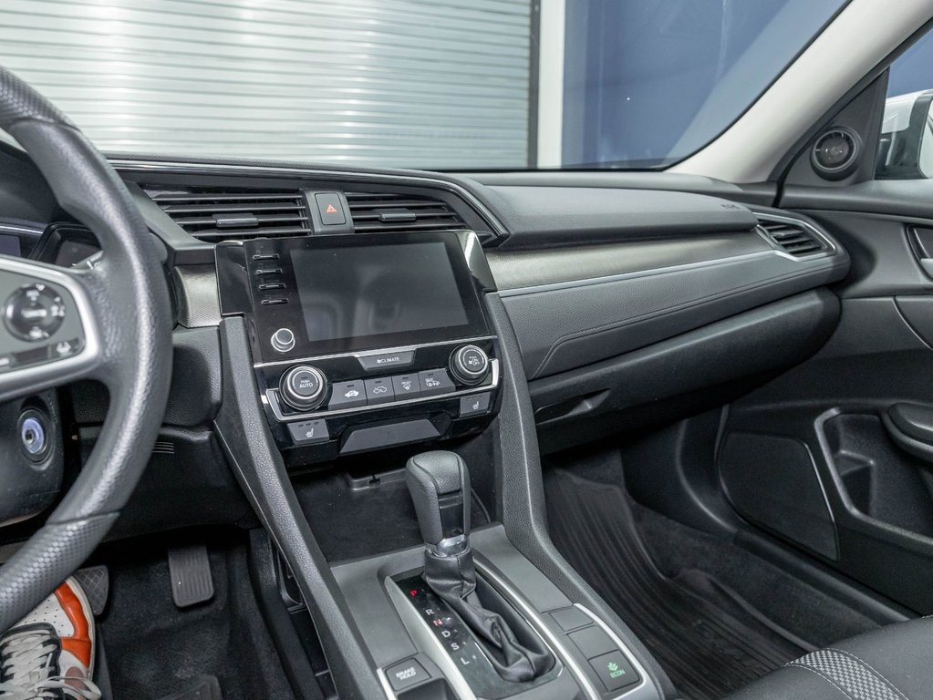 Honda Civic  2021 à St-Jérôme, Québec - 21 - w1024h768px