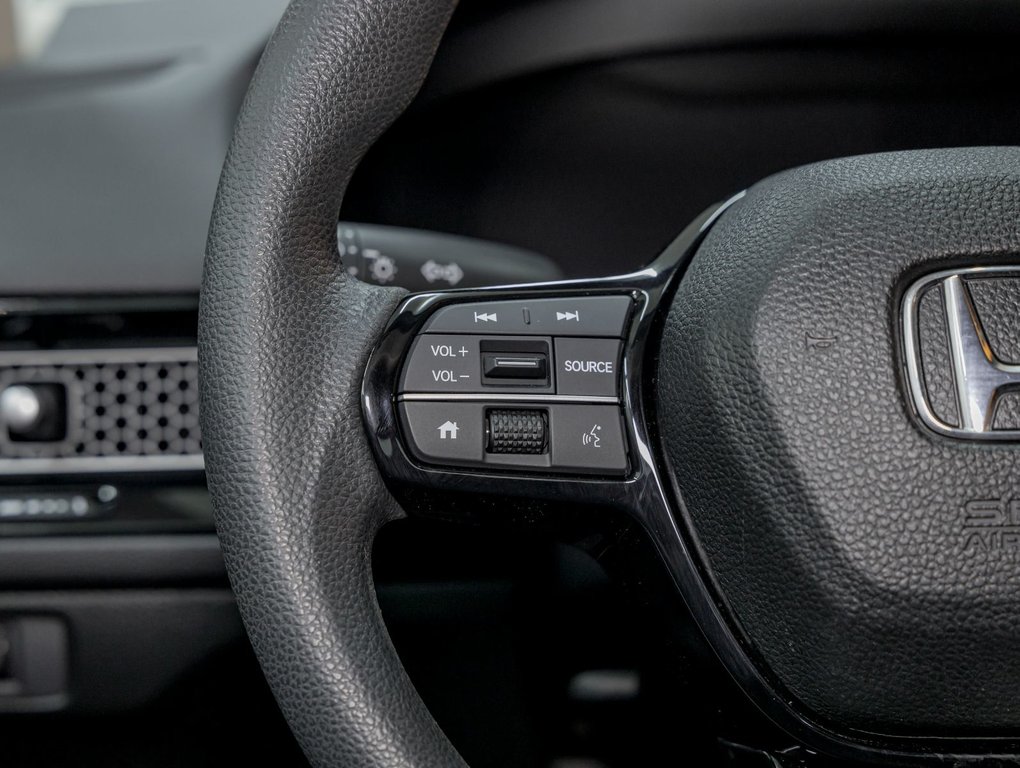 2022 Honda Civic in St-Jérôme, Quebec - 13 - w1024h768px
