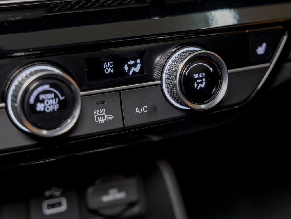 2022 Honda Civic in St-Jérôme, Quebec - 24 - w1024h768px