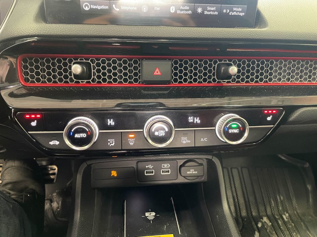 2023 Honda Civic in St-Jérôme, Quebec - 9 - w1024h768px