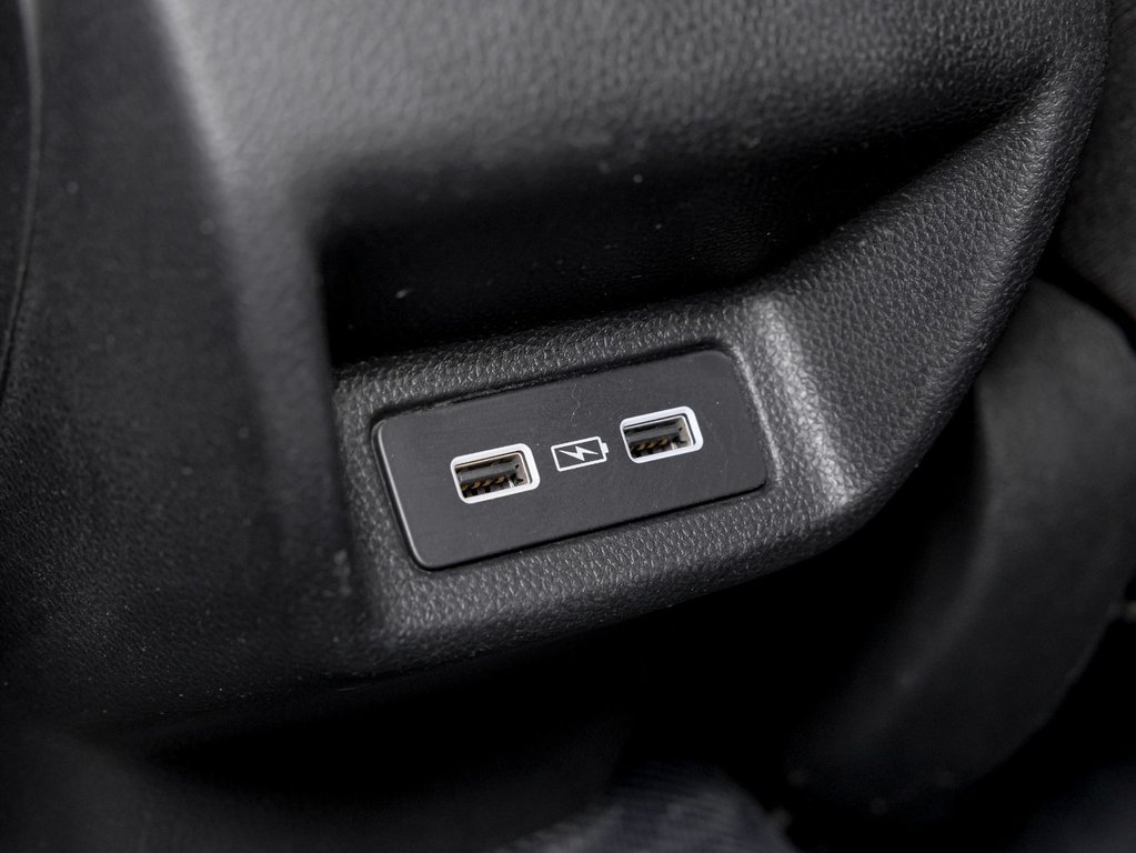 2023 Honda Civic in St-Jérôme, Quebec - 33 - w1024h768px