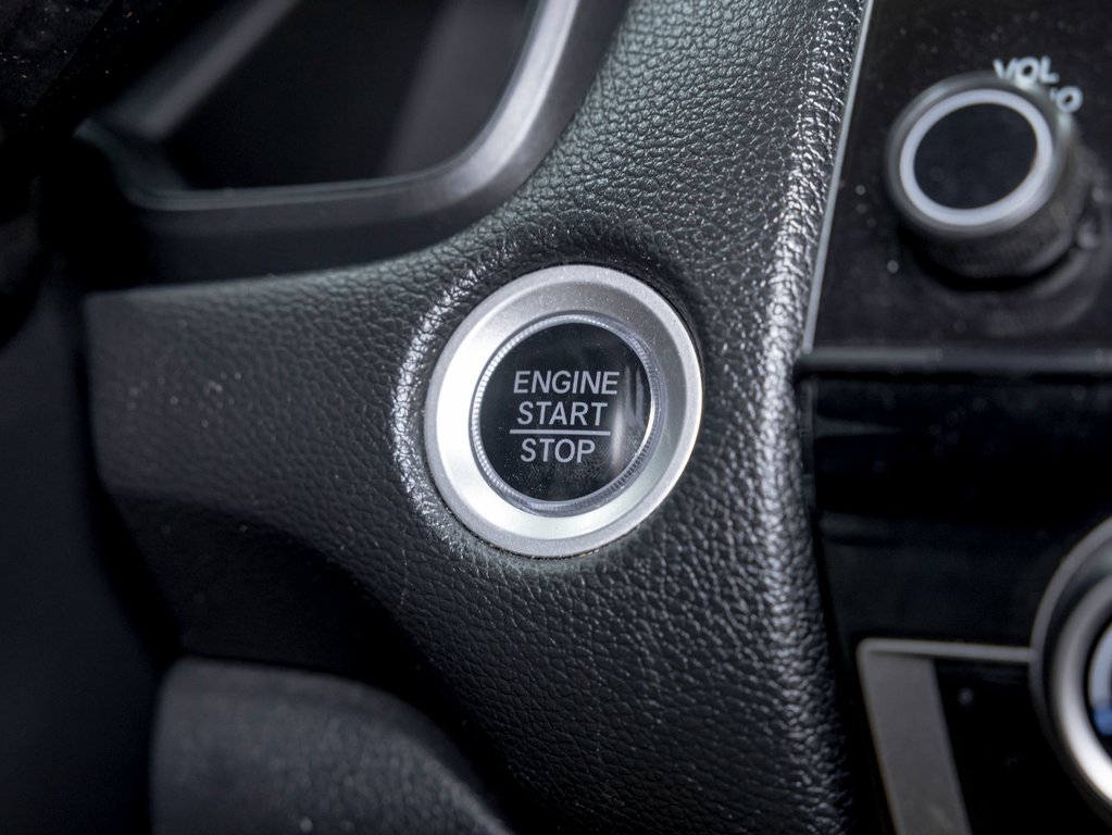 2020 Honda CR-V in St-Jérôme, Quebec - 24 - w1024h768px