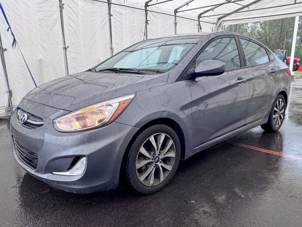 2017 Hyundai Accent in St-Jérôme, Quebec - 1 - w1024h768px