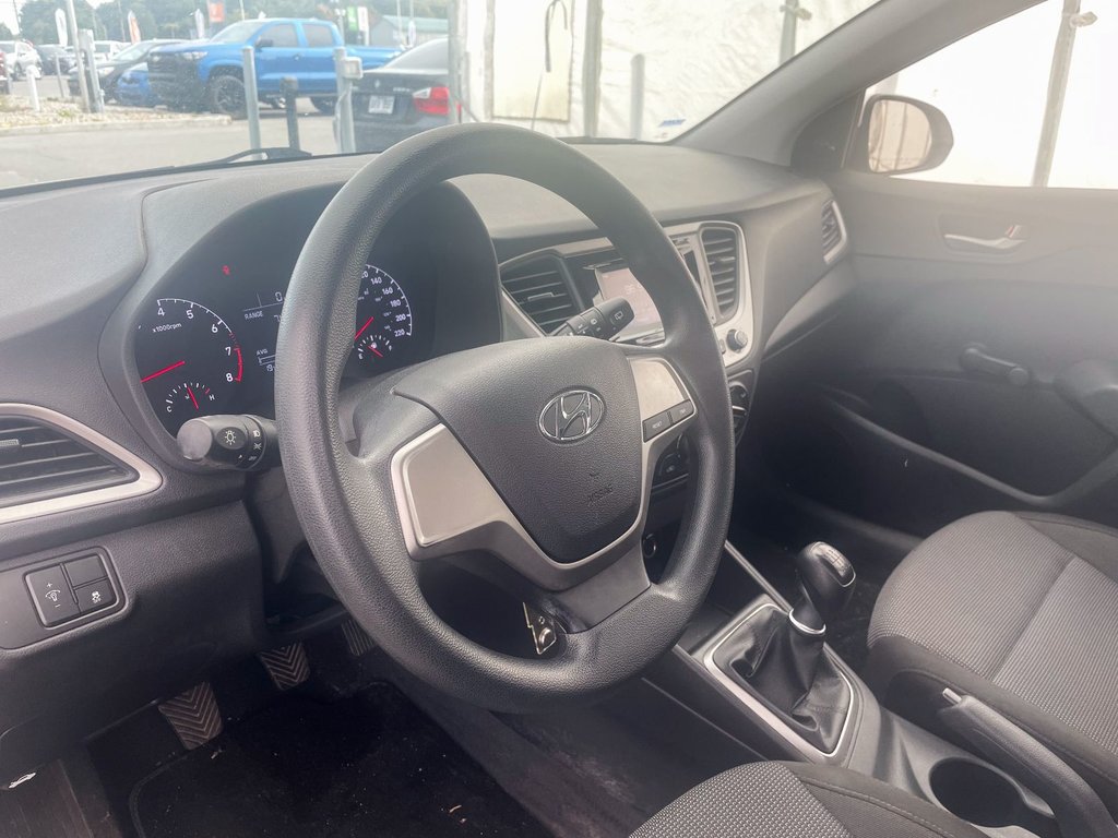 2020 Hyundai Accent in St-Jérôme, Quebec - 3 - w1024h768px