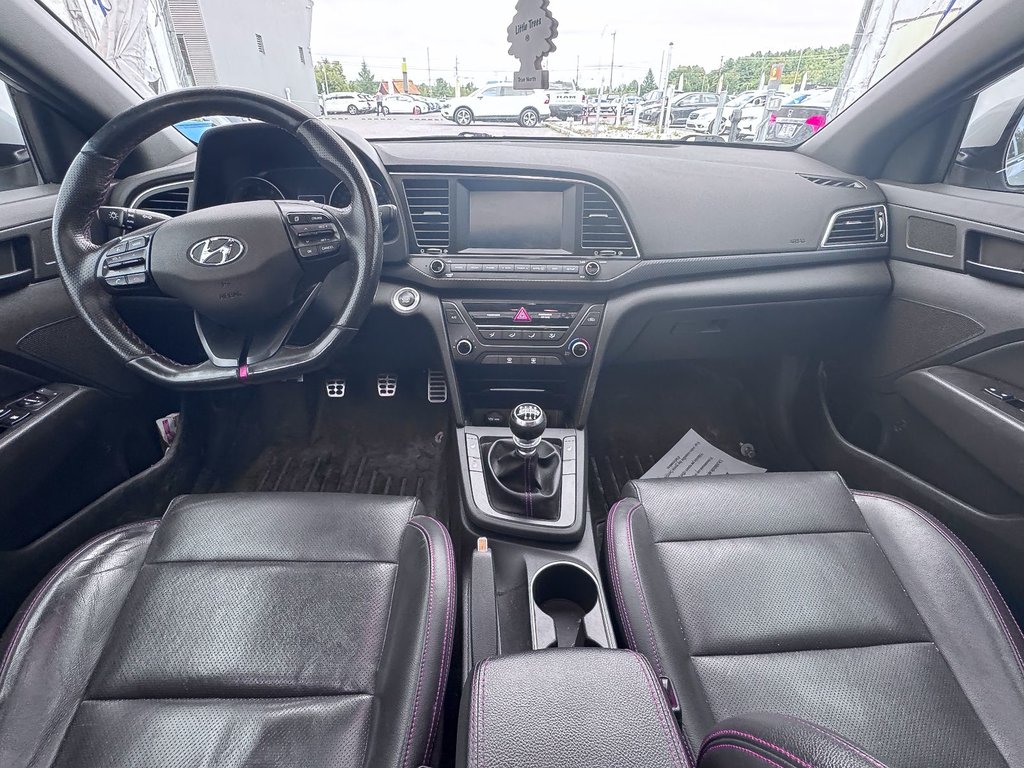 2017 Hyundai Elantra in St-Jérôme, Quebec - 12 - w1024h768px