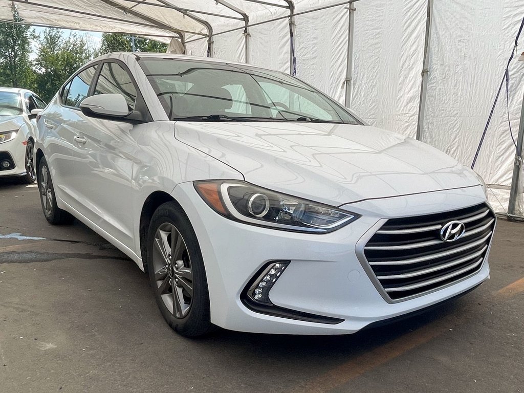 Hyundai Elantra  2018 à St-Jérôme, Québec - 9 - w1024h768px