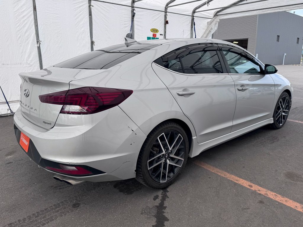 2019 Hyundai Elantra in St-Jérôme, Quebec - 9 - w1024h768px