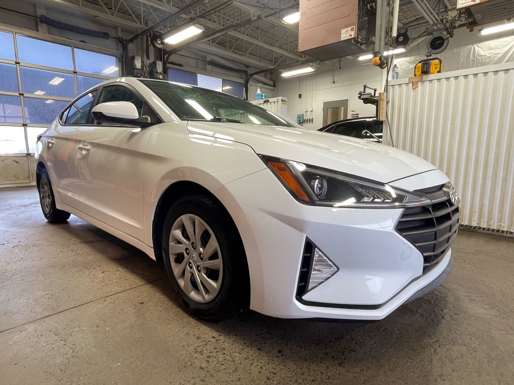 Hyundai Elantra  2020 à St-Jérôme, Québec - 9 - w1024h768px