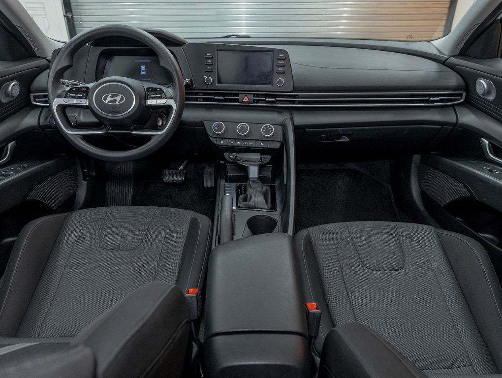 2024 Hyundai Elantra in St-Jérôme, Quebec - 11 - w1024h768px