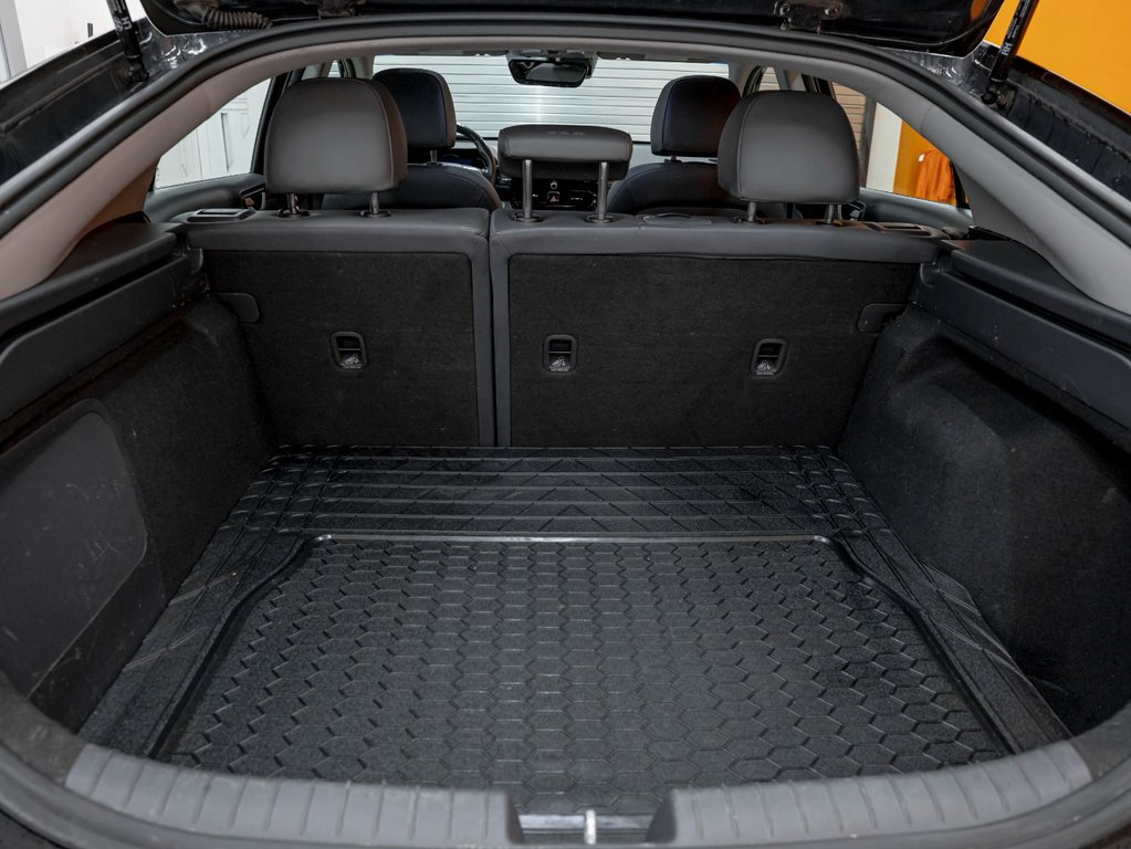 2020 Hyundai Ioniq Electric in St-Jérôme, Quebec - 33 - w1024h768px