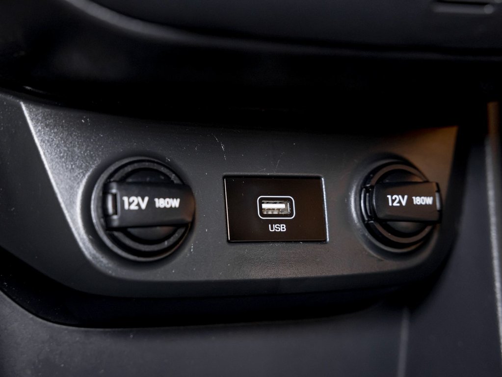 2020 Hyundai Ioniq Electric in St-Jérôme, Quebec - 26 - w1024h768px