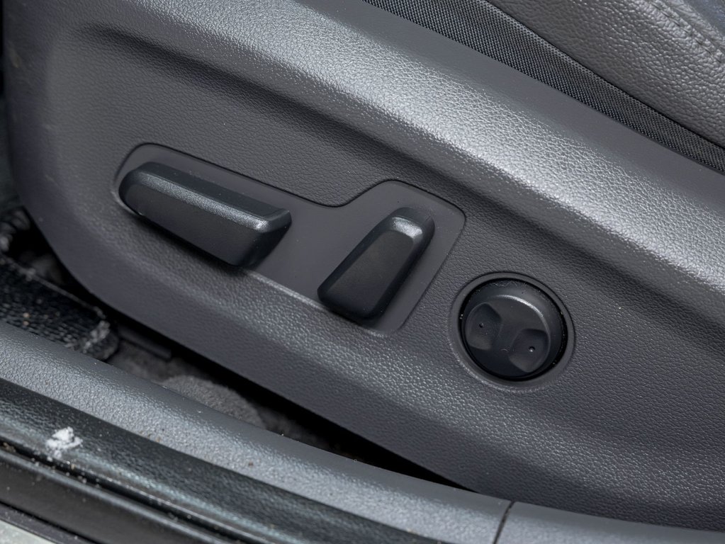 2020 Hyundai Ioniq Electric in St-Jérôme, Quebec - 27 - w1024h768px